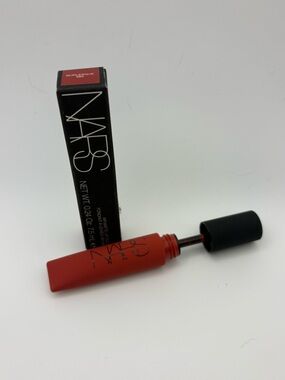 NARS Air Matte Lip Color 385 Burlesque. BNIB